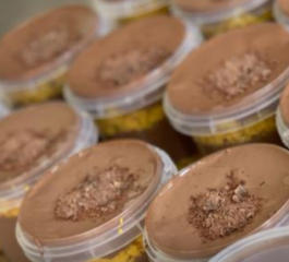 Bolo de Cenoura Com Brigadeiro No Pote