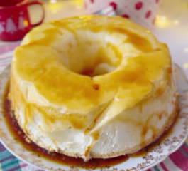 Pudim de Claras com Creme de Baunilha