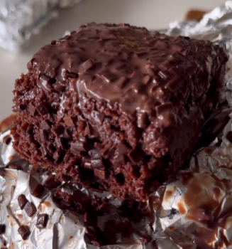 IMG: Bolo Gelado de Chocolate