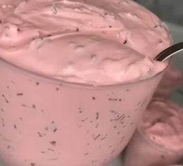 Cremosão de Morango Rápido e Fácil