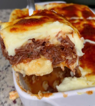 IMG: Escondidinho de Carne de Panela