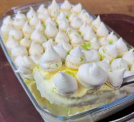 Merengue De Limão Na Travessa