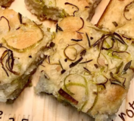 Focaccia De Alho Poró