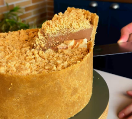 Torta de Brigadeiro Sorvete e Paçoca