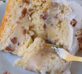 Bolo de Marshmallow com Nozes