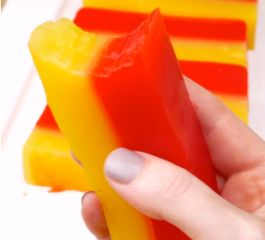 Geléia d’Água: uma sobremesa colorida, leve e cheia de memória