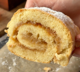 Rocambole de Maçã com Mel sem Glúten