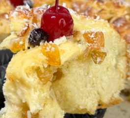 Rosca de Coco e Frutas Cristalizadas