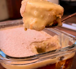 Bolinho de Cenoura e Banana: Um Lanchinho Rápido, Saudável e Cheio de Sabor