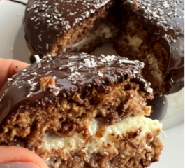 Bolo Prestígio Vapt Vupt Proteico