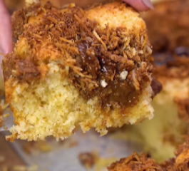 Bolo de Coco e Doce de Leite