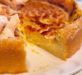 Bolo de Milho Cremoso com Coco