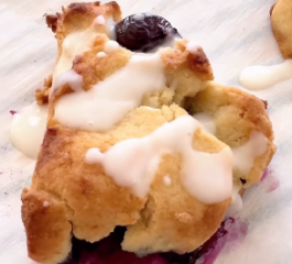 Scones de Mirtilos Low Carb