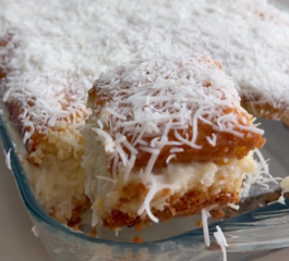 Bolo de Coco Super Molhadinho