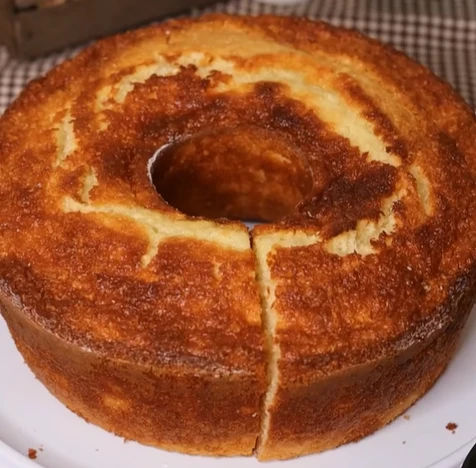 Bolo Moça de Coco Sem Glúten