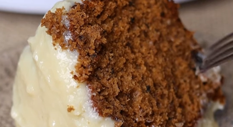 Bolo de Ameixa com Coco