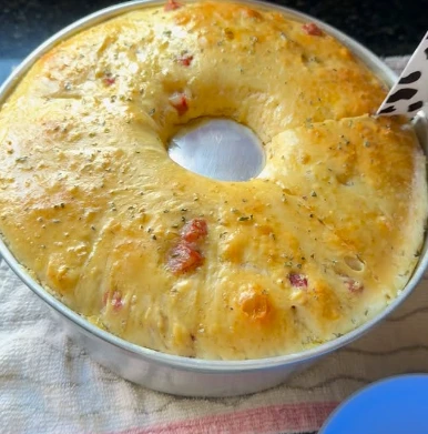Pão Salgado com Calabresa